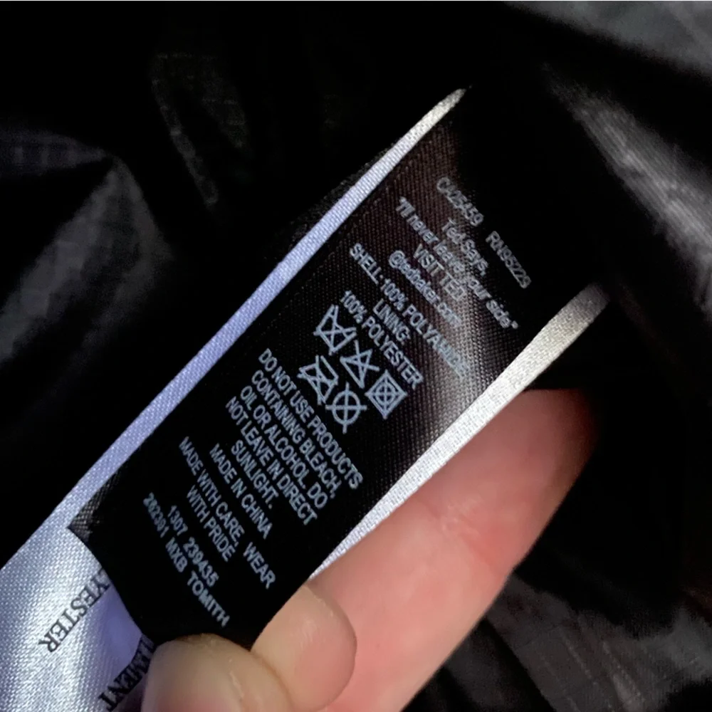 Ted Baker London Navy Blue Roll-Top Backpack NWT OSFM Adjustable - Picture 10 of 11